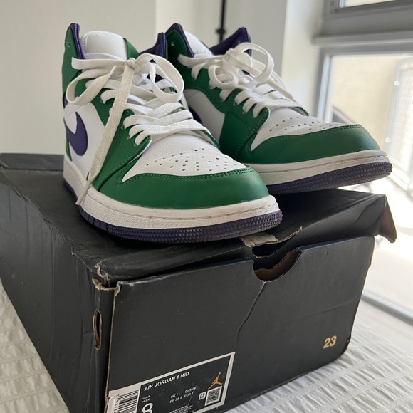 Air Jordan 1 MID - Picture 3 of 7